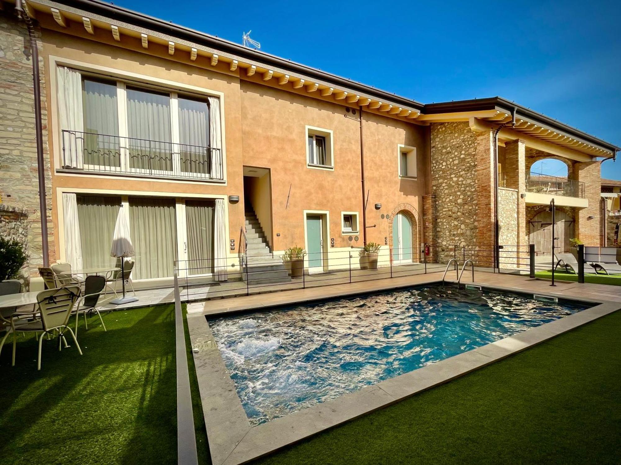 פולפנצה דל גארדה Villa Fontanelle Gardapartments מראה חיצוני תמונה
