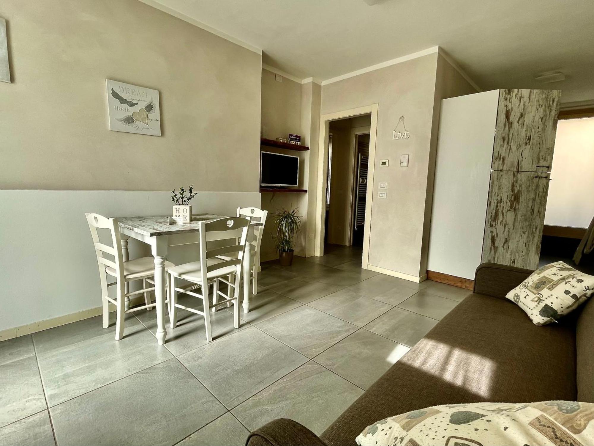פולפנצה דל גארדה Villa Fontanelle Gardapartments מראה חיצוני תמונה