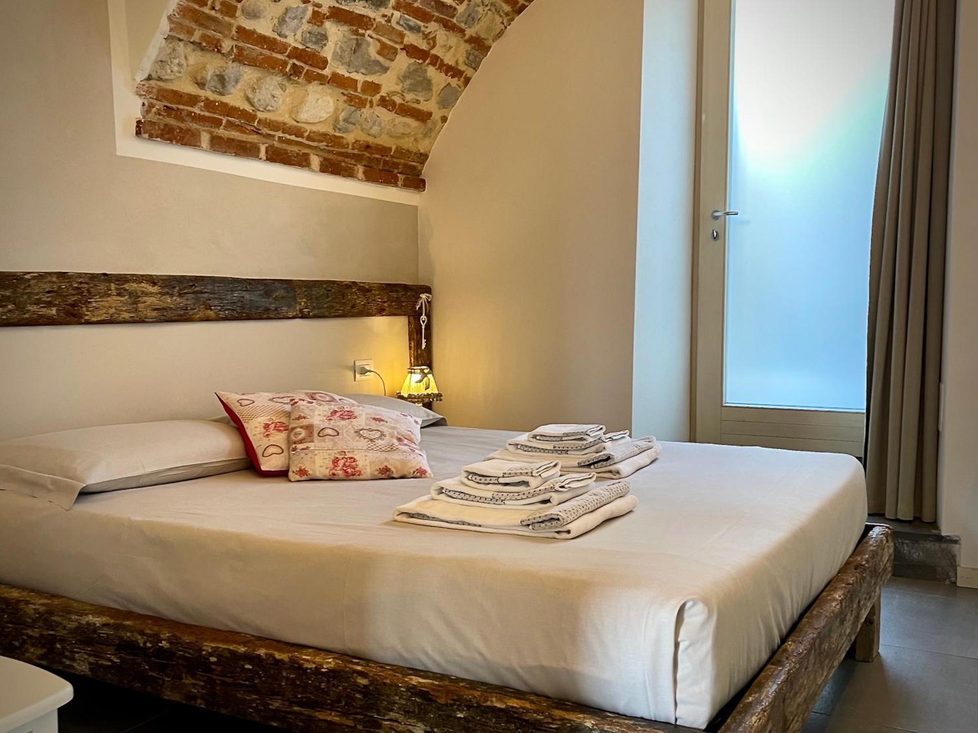 פולפנצה דל גארדה Villa Fontanelle Gardapartments מראה חיצוני תמונה