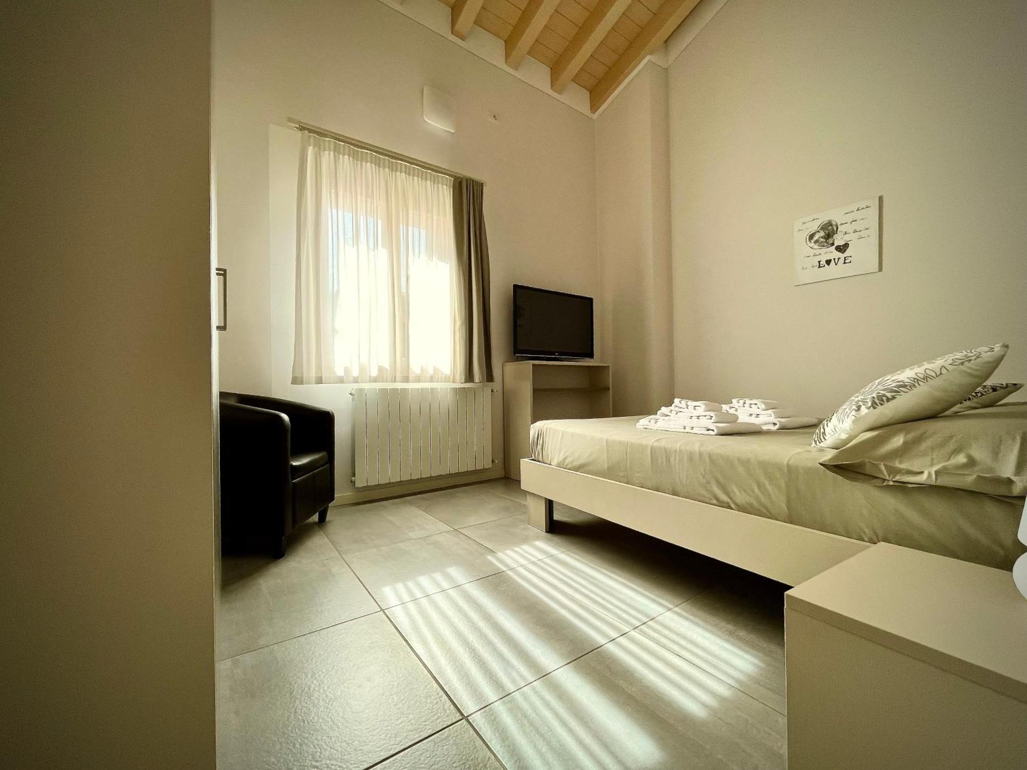 פולפנצה דל גארדה Villa Fontanelle Gardapartments מראה חיצוני תמונה